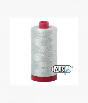 Aurifil 2912 - Platinum - 325m 12 Mako